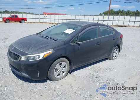 2017 Kia Forte Lx z USA, uszkodzony, nr VIN 3KPFK4A74HE104176